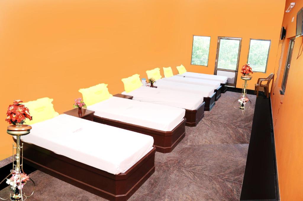 Seasun Residency Hotel Канякумари Екстериор снимка