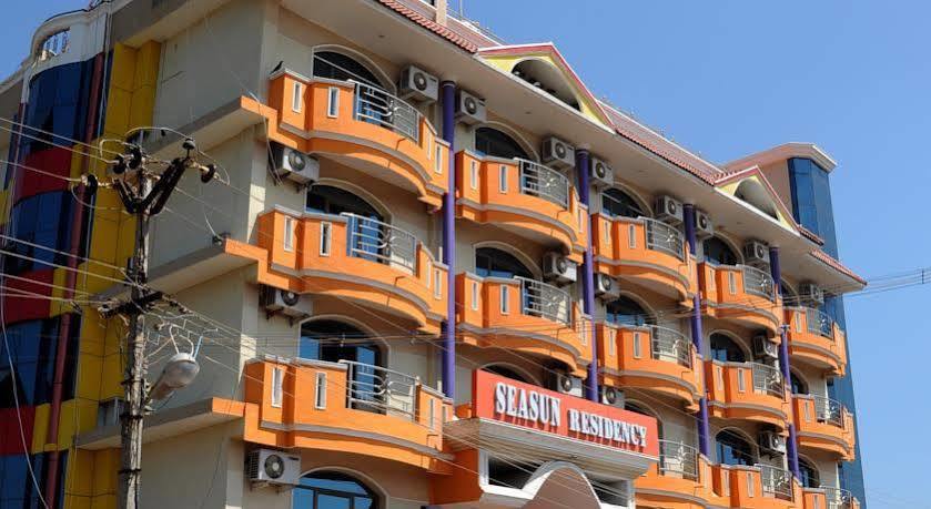 Seasun Residency Hotel Канякумари Екстериор снимка